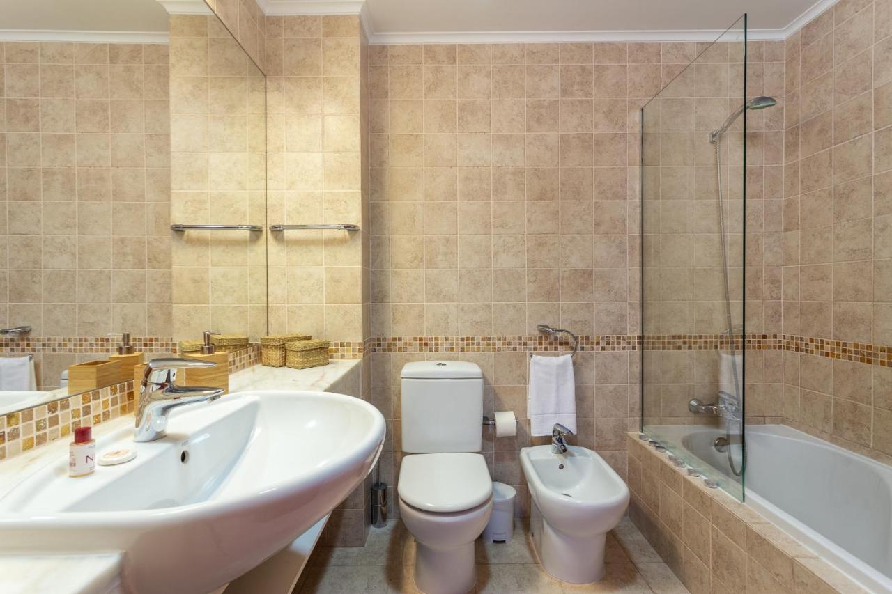 Appartement Host Wise - Bright Cozy Flats W Terrace & Pool à Quarteira Extérieur photo